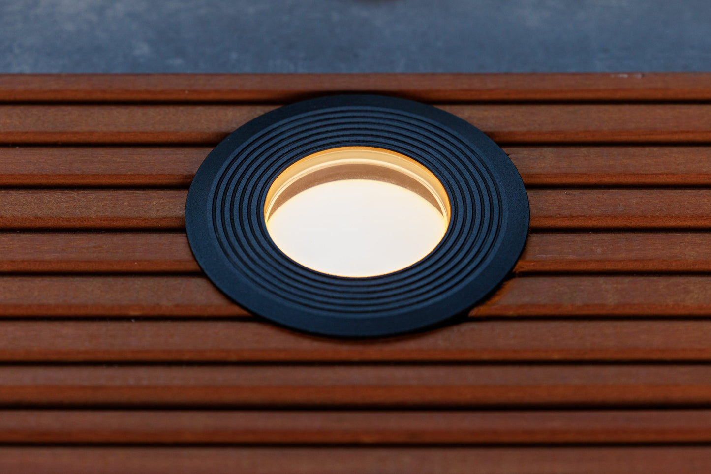 Lightpro 12V Onyx 90 RA IP67 Decking Light